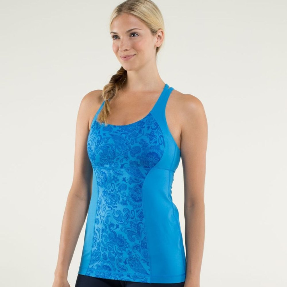 Lululemon Energy Tank  Paisley Cornflower / Cornflower Size 4